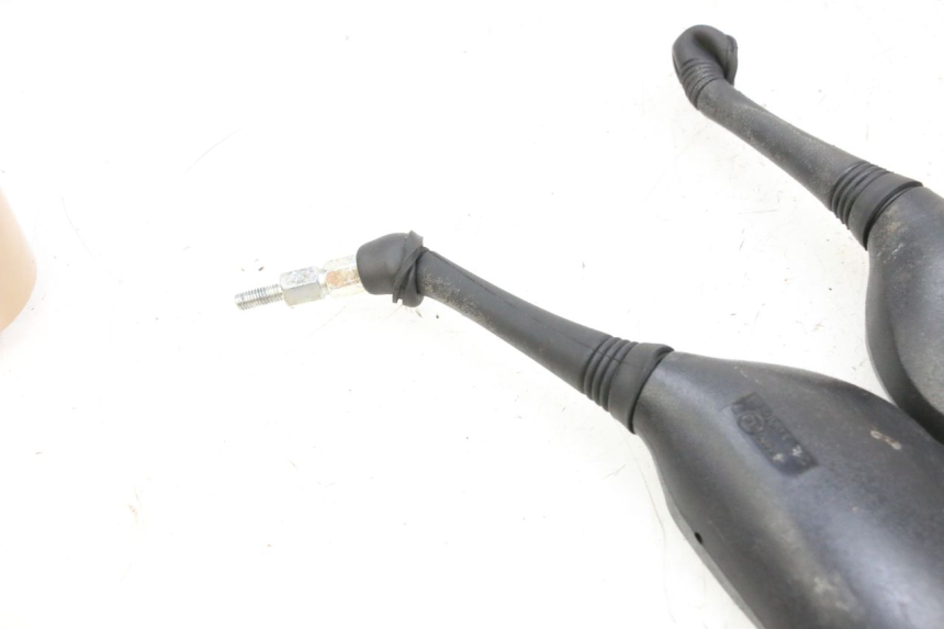 photo de PAIRE RETROVISEURS MBK FLAME X 125 (2007 - 2016) - Gros plan technique