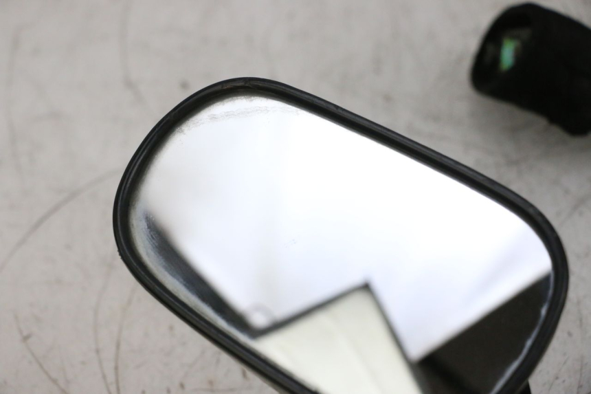 photo de PAIRE RETROVISEURS HONDA NSR R 125 (1994 - 2003) - Vue rapprochée