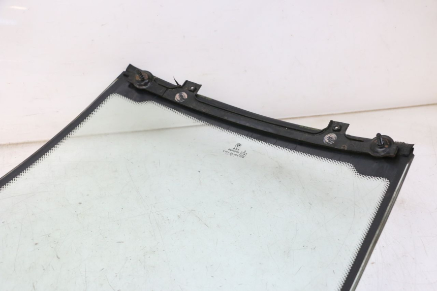 photo de PARE BRISE BMW C1 125 (2000 - 2003)