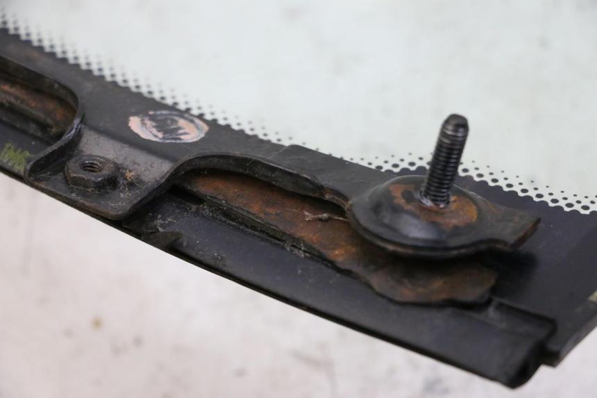 photo de PARE BRISE BMW C1 125 (2000 - 2003)