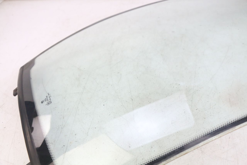 photo de PARE BRISE BMW C1 125 (2000 - 2003)