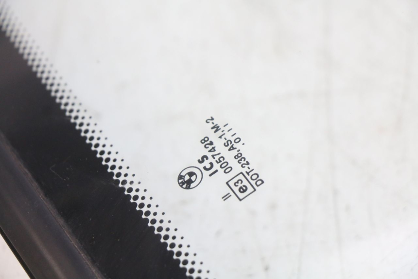 photo de PARE BRISE BMW C1 125 (2000 - 2003)