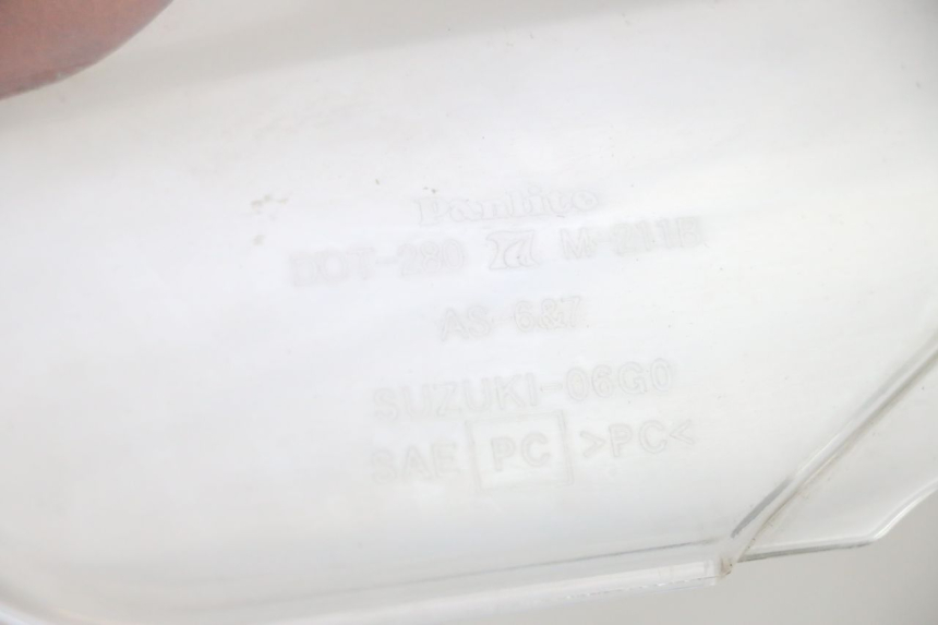 photo de PARE BRISE SUZUKI DL V STROM 1000 (2002 - 2007) - Détail de la pièce