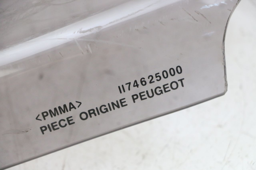 photo de PARE BRISE PEUGEOT ELYSTAR 125 (2002 - 2007)