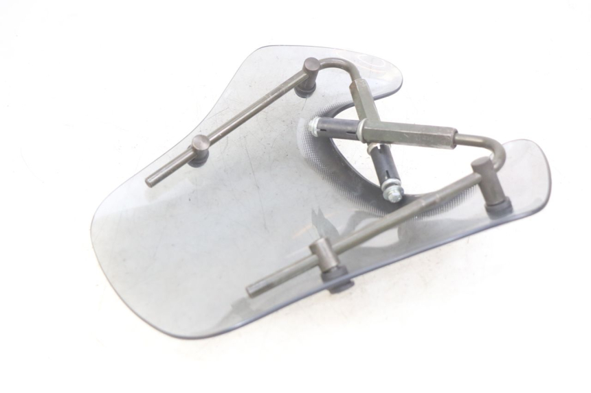 photo de PARE BRISE PIAGGIO FLY 2T 50 (2004 - 2017) - Détail de la pièce