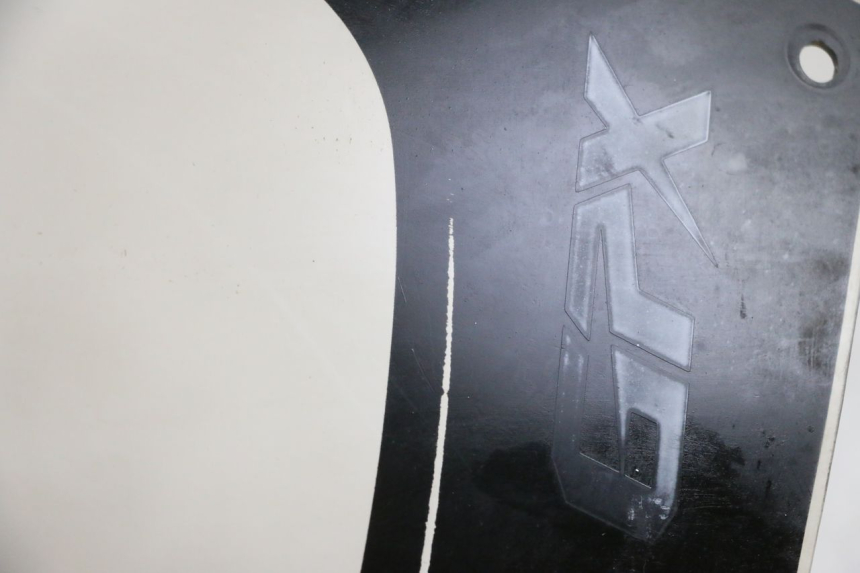 photo de PARE BRISE KAWASAKI GPX R WARBIRD 600 (1988 - 1993) - Zoom état d’usage