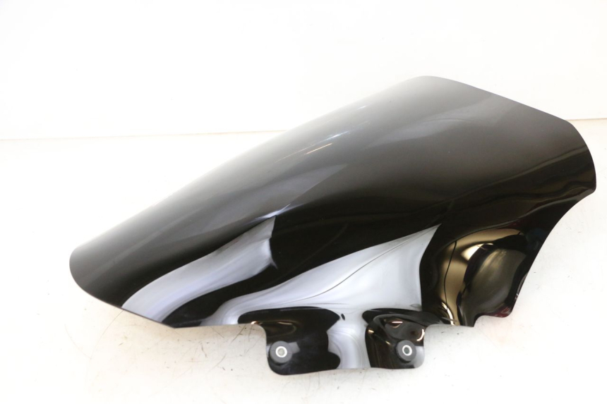 photo de PARE BRISE PIAGGIO MP3 HPE 300 (2019 - 2026) - Photo complémentaire