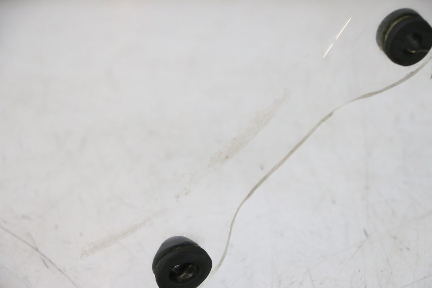 photo de PARE BRISE PIAGGIO MP3 125 (2006 - 2014) - Zoom composants