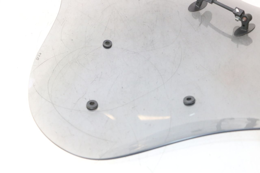 photo de PARE BRISE PIAGGIO MP3 500 (2016 - 2018) - Focus structure