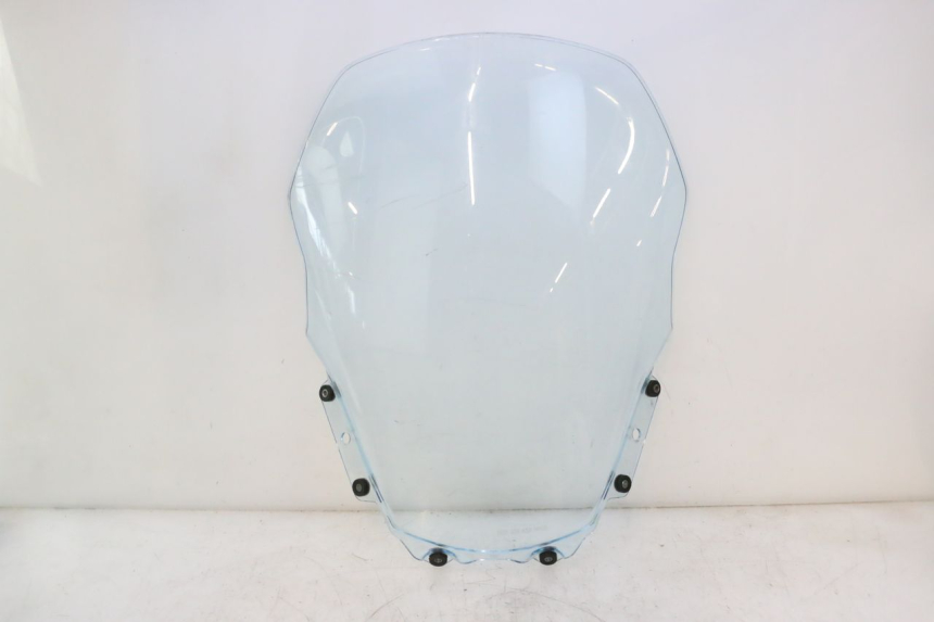 photo de PARE BRISE PIAGGIO MP3 125 (2006 - 2014) - Vue rapprochée