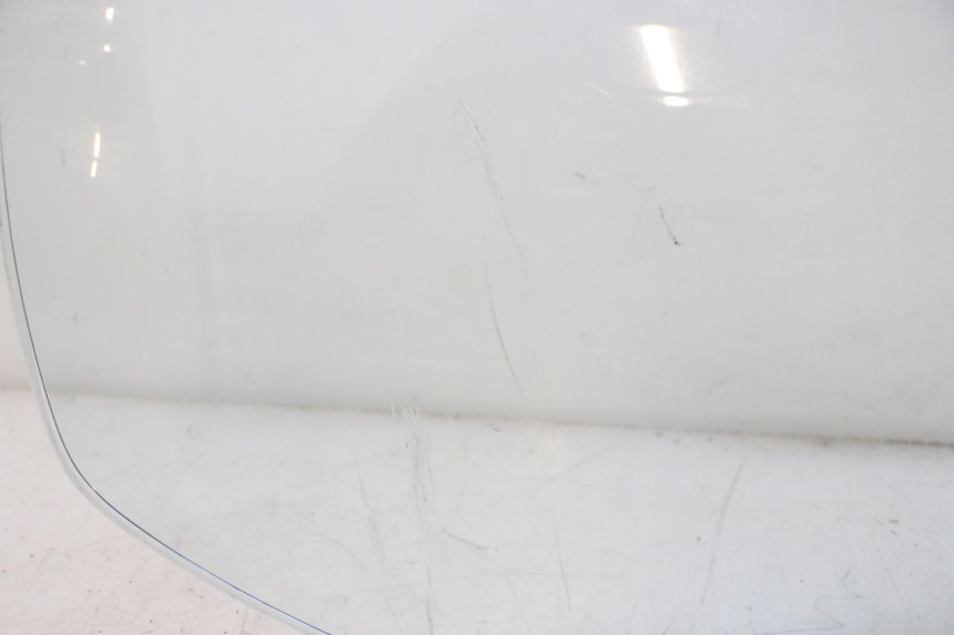 photo de PARE BRISE PIAGGIO MP3 125 (2006 - 2014) - Vue principale
