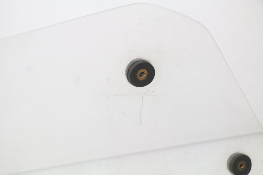 photo de PARE BRISE GILERA NEXUS 125 (2009 - 2013)