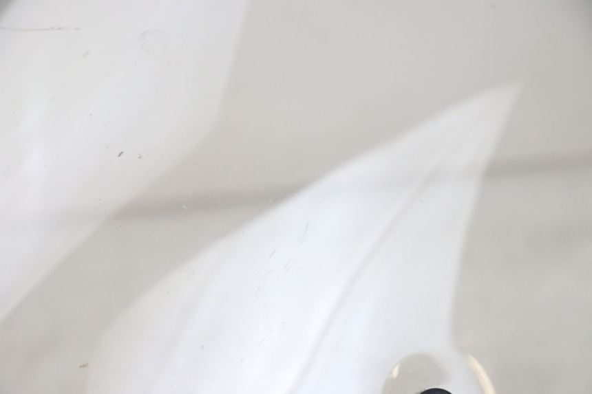 photo de PARE BRISE MOTO GUZZI NORGE 8V GT 1200 (2011 - 2016) - Autre angle de vue