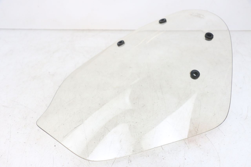 photo de PARE BRISE MOTO GUZZI NORGE 8V GT 1200 (2011 - 2016) - Points de fixation