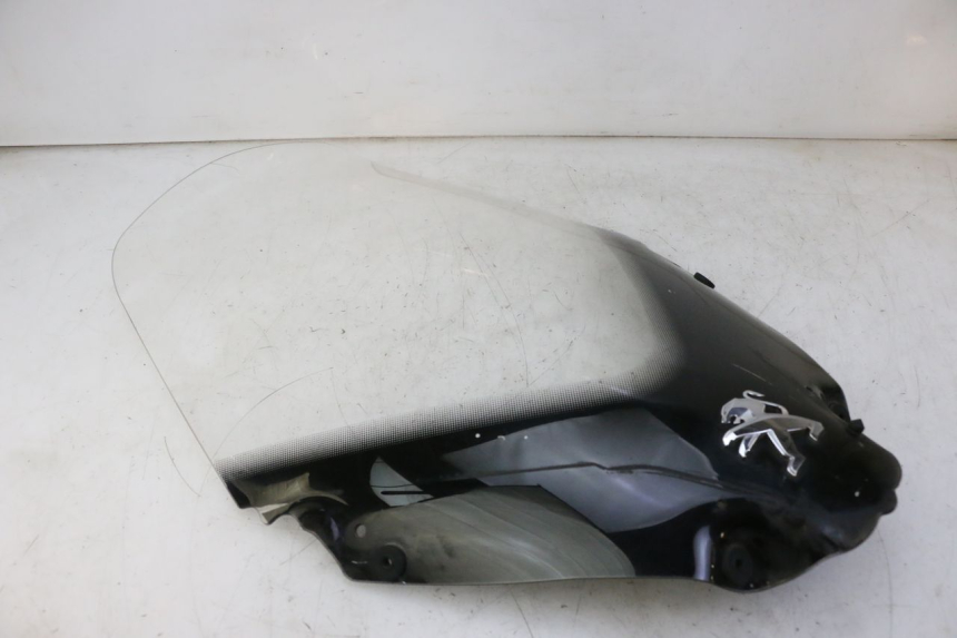 photo de PARE BRISE PEUGEOT SATELIS 125 (2010 - 2012)