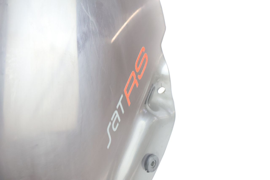 photo de PARE BRISE PEUGEOT SATELIS 125 (2006 - 2009) - Autre angle de vue