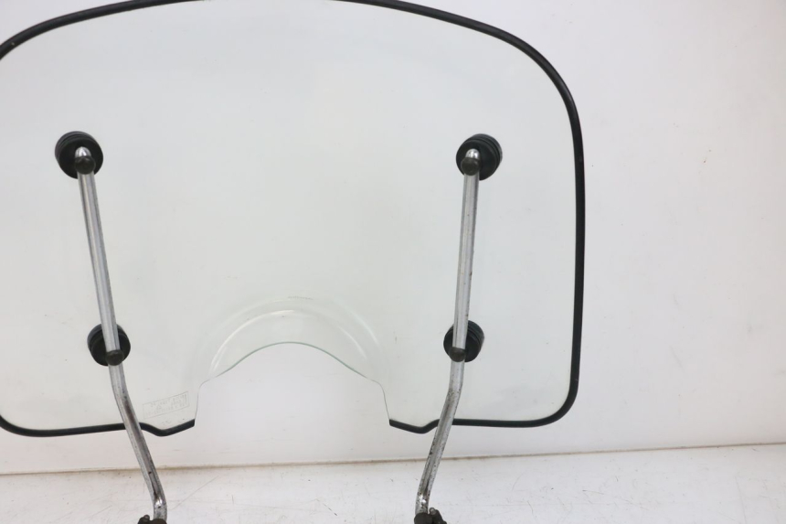 photo de PARE BRISE APRILIA SCARABEO GT 125 (1999 - 2007)