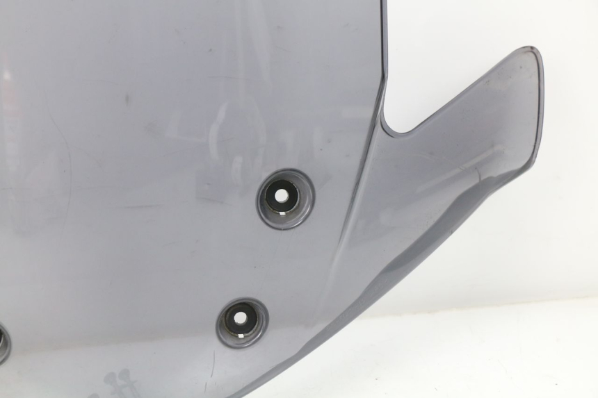 photo de PARE BRISE MBK SKYLINER 125 (2004 - 2007) - Vue rapprochée