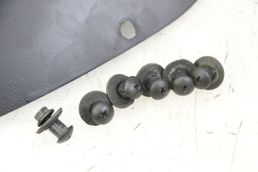 photo de PARE BRISE YAMAHA TZR 50 (2008 - 2016) - Vue d’ensemble