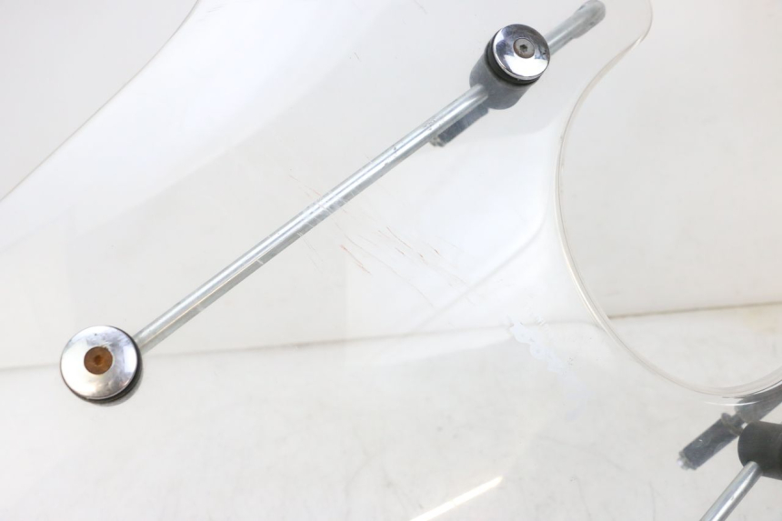 photo de PARE BRISE PIAGGIO VESPA GTS SUPER IE 125 (2009 - 2016) - Zoom état d’usage