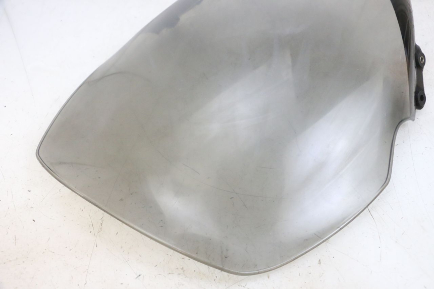 photo de PARE BRISE PIAGGIO X8 125 (2004 - 2007) - Autre angle de vue