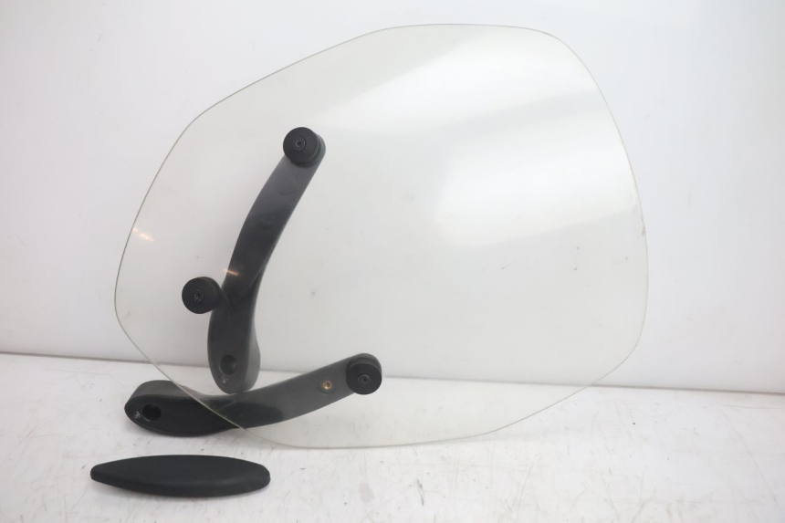 photo de PARE BRISE PIAGGIO X9 EVOLUTION 125 (2003 - 2007) - Autre angle de vue