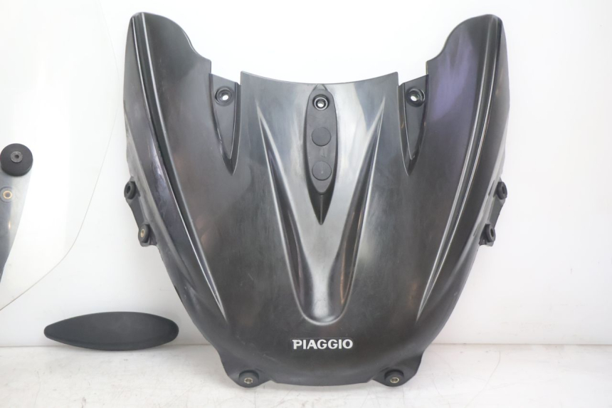 photo de PARE BRISE PIAGGIO X9 EVOLUTION 125 (2003 - 2007) - État de surface
