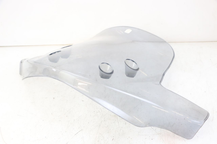 photo de PARE BRISE YAMAHA YP MAJESTY 125 (2007 - 2010)