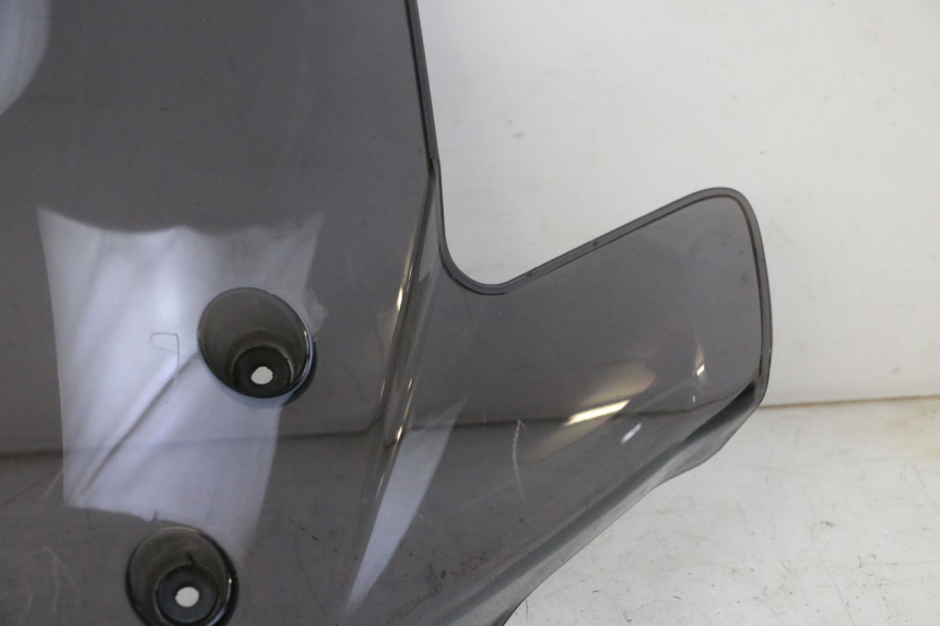 photo de PARE BRISE YAMAHA YP MAJESTY 125 (2007 - 2010)