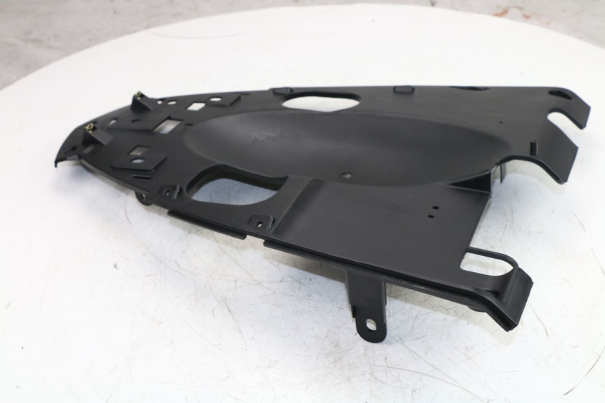 photo de PASSAGE ROUE ARRIERE KYMCO AGILITY CITY 2T 50 (2008 - 2016)