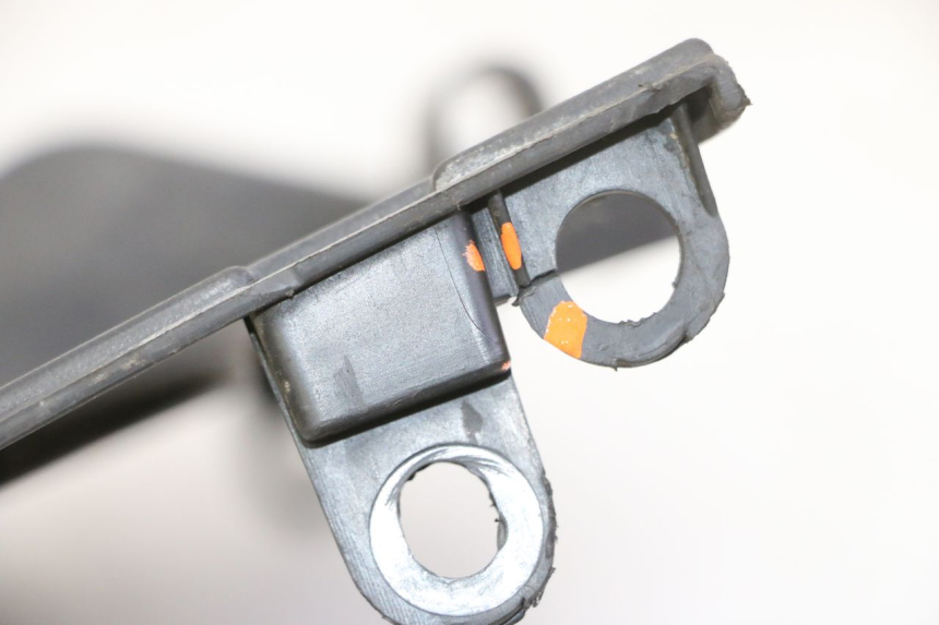 photo de PASSAGE ROUE ARRIERE KYMCO AGILITY NAKED RENOUVO 2T 50 (2011 - 2018)