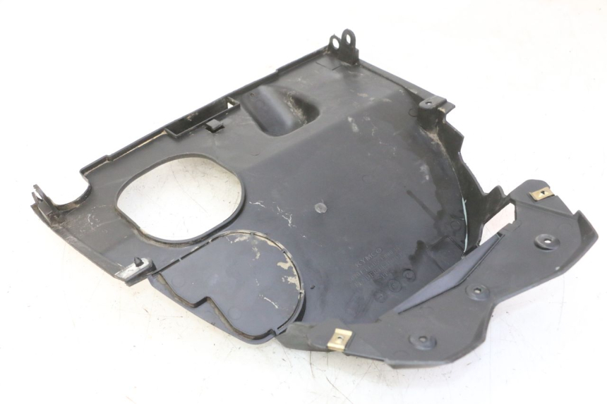 photo de PASSAGE ROUE ARRIERE KYMCO AGILITY NAKED RENOUVO 2T 50 (2011 - 2018)