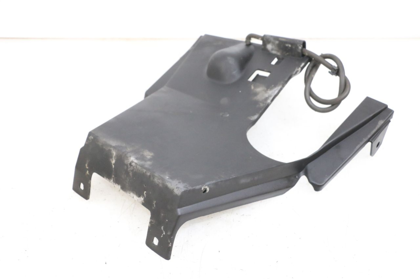 photo de PASSAGE ROUE ARRIERE KYMCO AGILITY PREMIUM 50 (2007 - 2010)