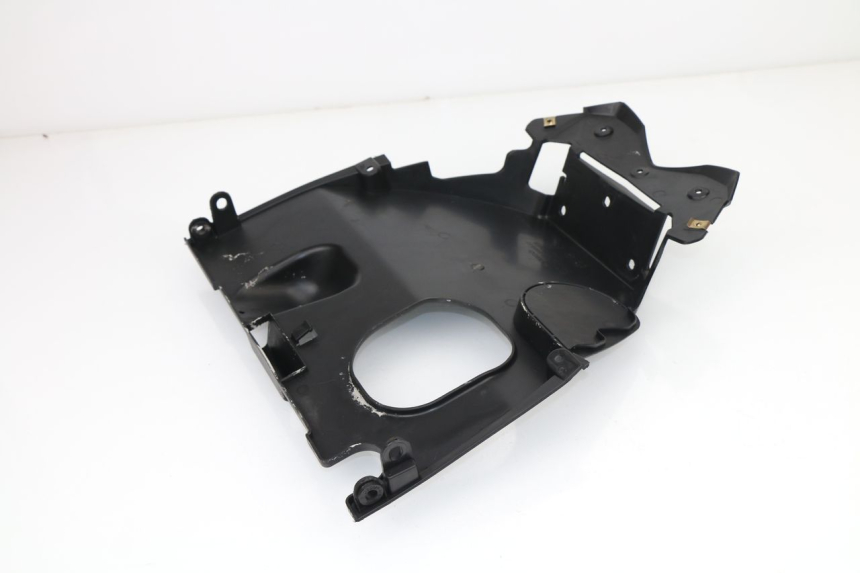photo de PASSAGE ROUE ARRIERE KYMCO AGILITY RS 4T 50 (2009 - 2013)