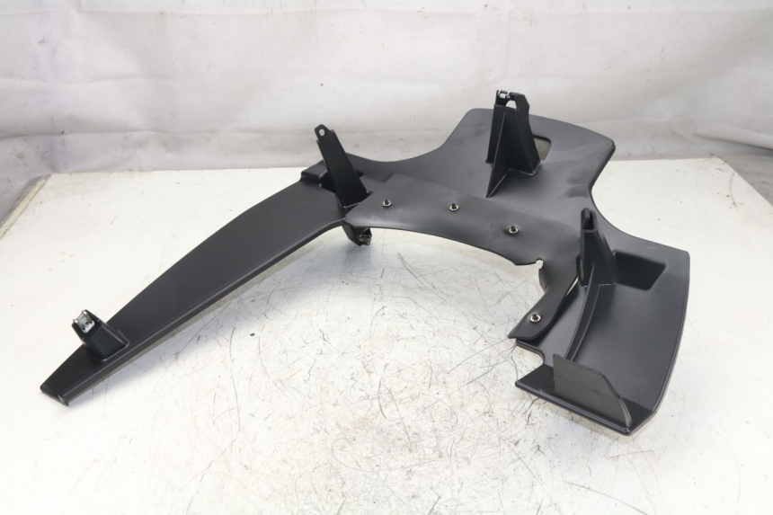 photo de PASSAGE ROUE ARRIERE APRILIA ATLANTIC S 125 (2010 - 2013)