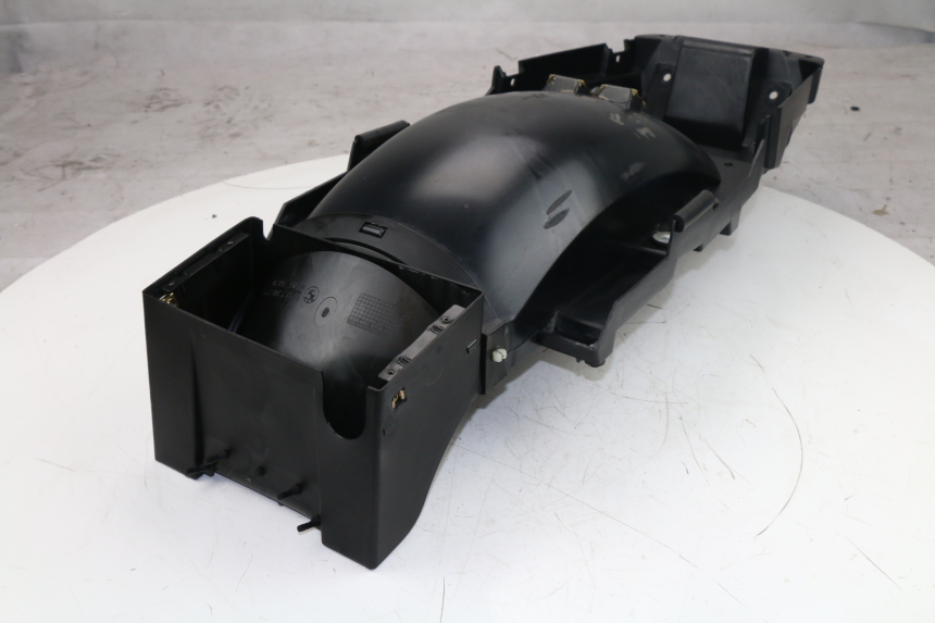 photo de PASSAGE ROUE ARRIERE BMW R RT 1100 (1998 - 2002)