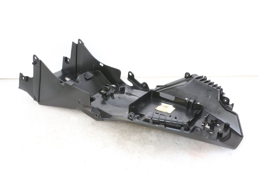 photo de PASSAGE ROUE ARRIERE EBROH BRAVO GLE 1 (2020 - 2024) - Points de fixation