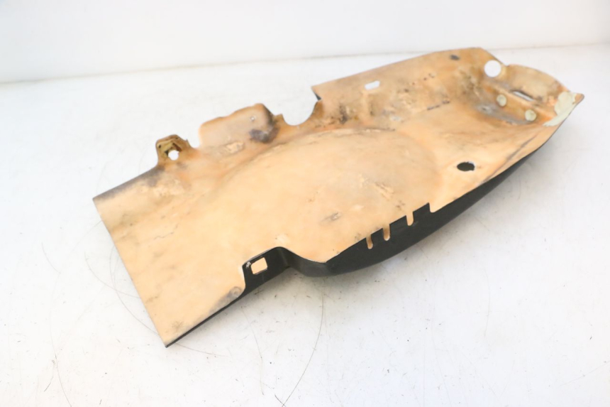 photo de PASSAGE ROUE ARRIERE HONDA CB F HORNET 600 (2005 - 2006) - Détail de la pièce