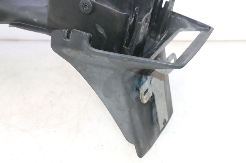 photo de PASSAGE ROUE ARRIERE HONDA CB TWO FIFTY 250 (1991 - 2002) - Vue d’ensemble