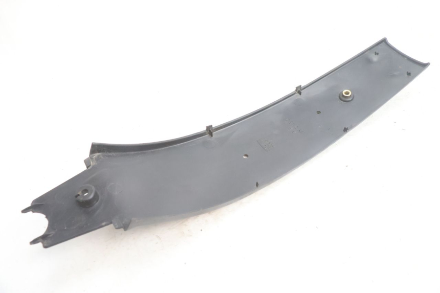 photo de PASSAGE ROUE ARRIERE MBK DAKOTA 50 (2003 - 2008) - Points de fixation