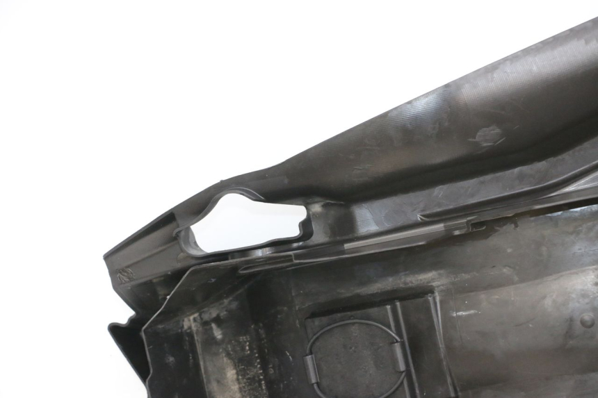 photo de PASSAGE ROUE ARRIERE SUZUKI DL V STROM 1000 (2002 - 2007) - Zoom composants