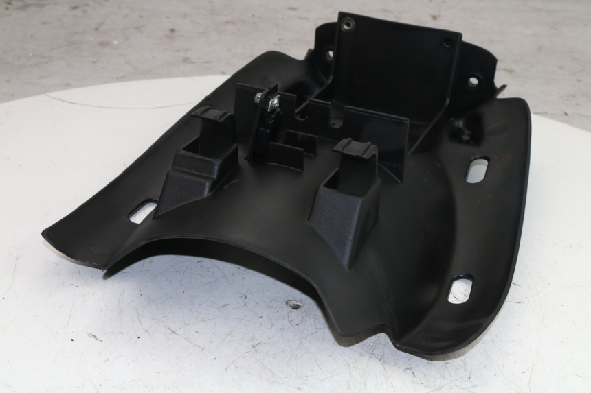 photo de PASSAGE ROUE ARRIERE DUCATI ST3 992 (2006 - 2008)