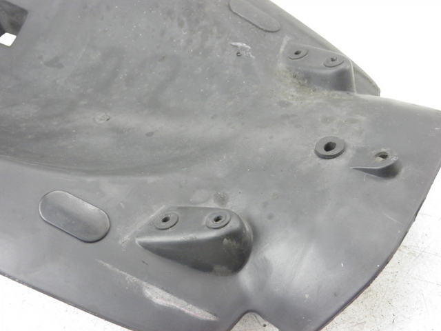 photo de PASSAGE ROUE ARRIERE DUCATI ST3 ABS 992 (2006 - 2007)