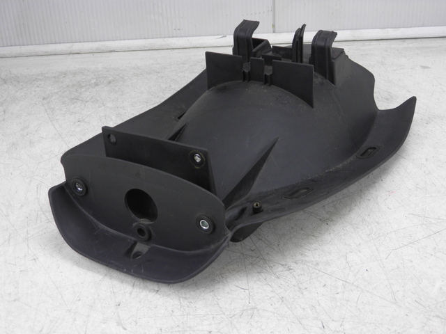 photo de PASSAGE ROUE ARRIERE DUCATI ST3 ABS 992 (2006 - 2007)