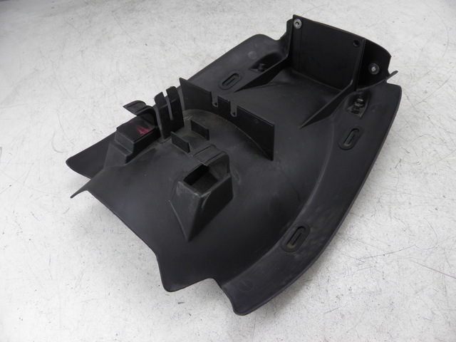 photo de PASSAGE ROUE ARRIERE DUCATI ST3 ABS 992 (2006 - 2007)