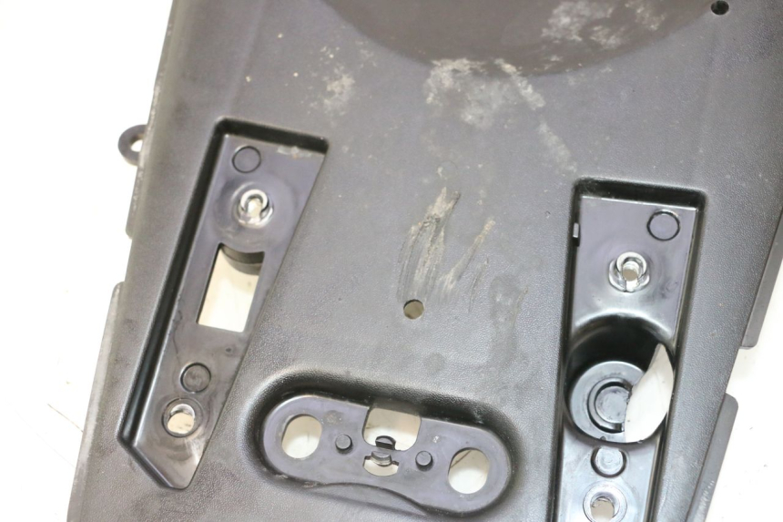 photo de PASSAGE ROUE ARRIERE KAWASAKI ER-6 ER6 N 650 (2005 - 2009) - Détail de la pièce