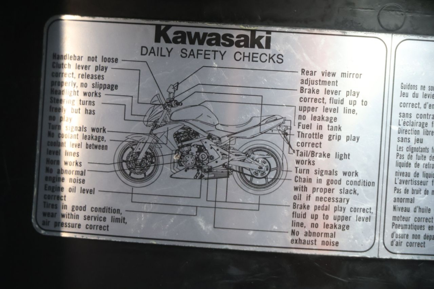 photo de PASSAGE ROUE ARRIERE KAWASAKI ER-6 ER6 N 650 (2005 - 2009) - Vue d’ensemble