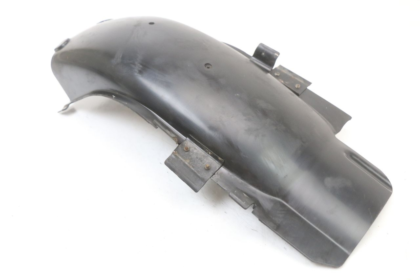 photo de PASSAGE ROUE ARRIERE SUZUKI GN 125 (1997 - 2000)