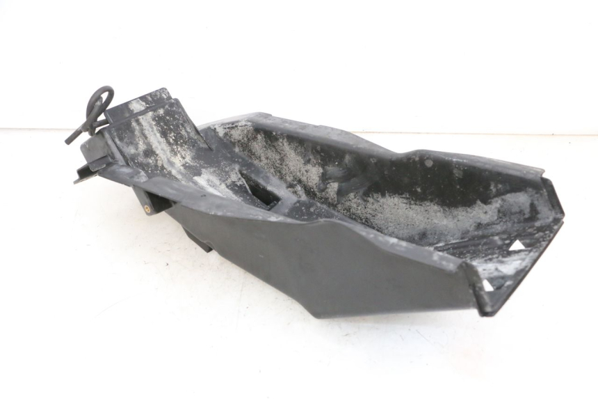 photo de PASSAGE ROUE ARRIERE KAWASAKI GPX R WARBIRD 600 (1988 - 1993) - Autre angle de vue