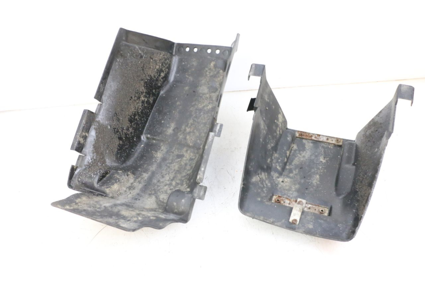 photo de PASSAGE ROUE ARRIERE KAWASAKI GPZ RX 1000 (1986 - 1988) - Autre angle de vue